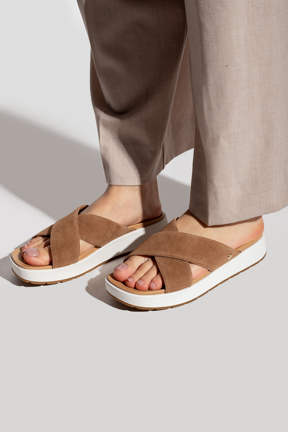 Ugg treadlite clearance sandals